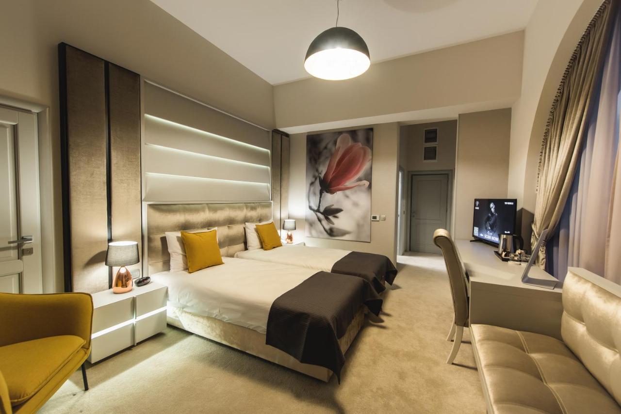 Hotel Edma อเล็กซานเดรีย ภายนอก รูปภาพ