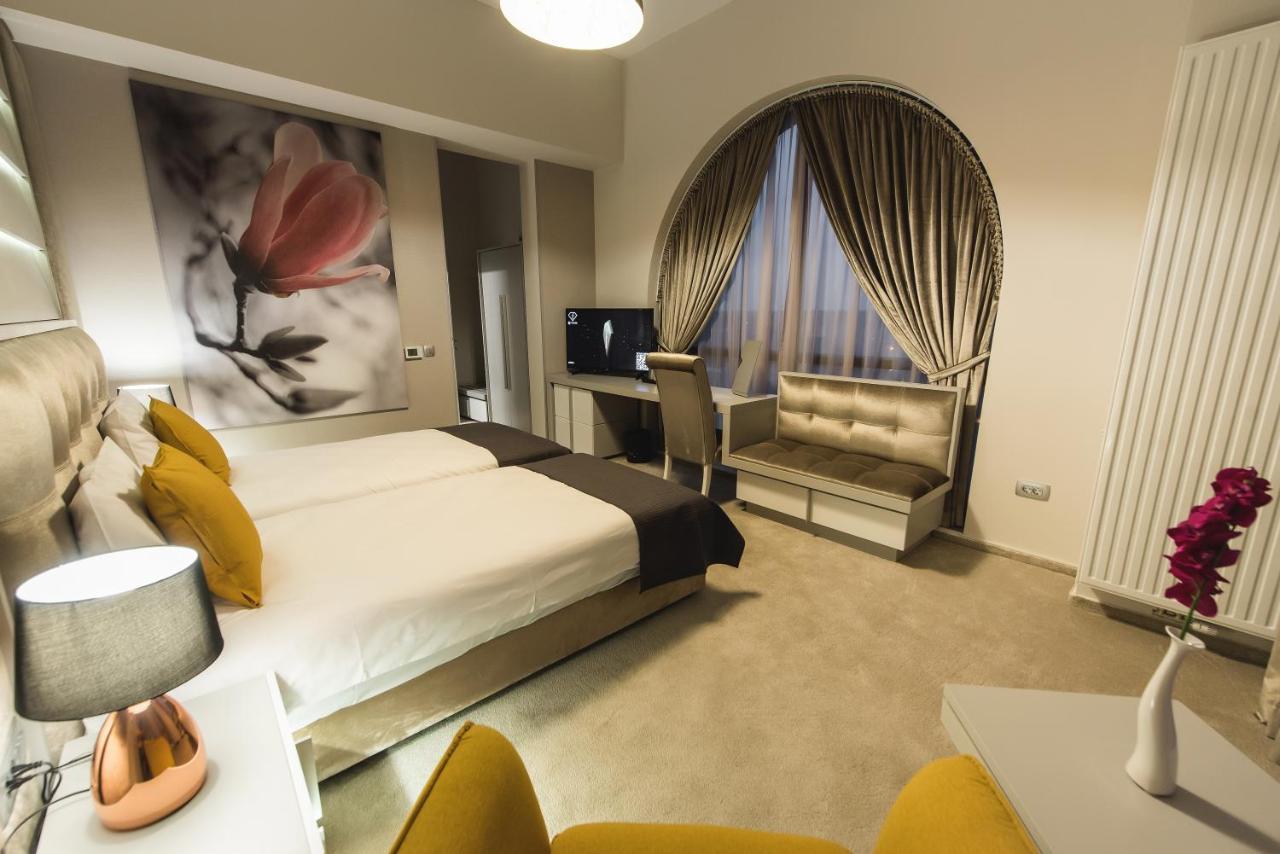 Hotel Edma อเล็กซานเดรีย ภายนอก รูปภาพ